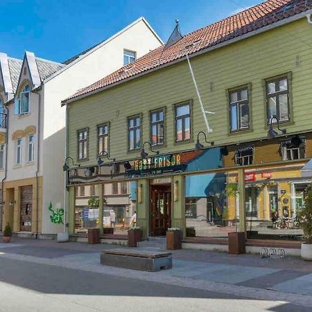 Ditt Private Hotellrom Tromsø Zewnętrze zdjęcie